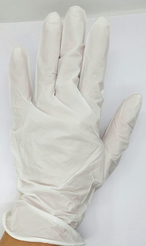 Перчатки нитриловые смотровые нестерильные неопудренные белые, размер L/ SFM