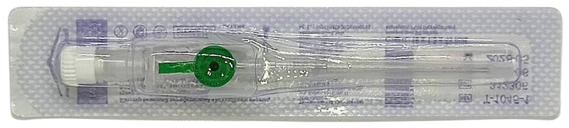 Канюля (катетер) внутрішньовенна з портом G 18(1,3х45 мм) ALEXPHARM СУПЕР ПРЕМІУМ зелена