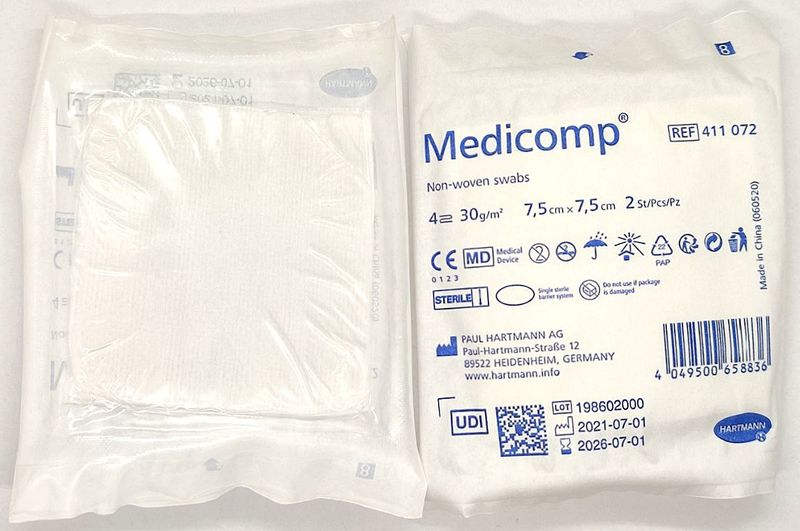 Салфетка нетканая стерильная 7,5 х 7,5 см, 2 шт. в упаковке /Medicomp/ Hartmann