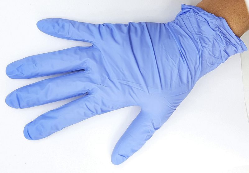 Перчатки нитриловые смотровые нестерильные неопудренные фиолетовые, размер L/ Medical Professional