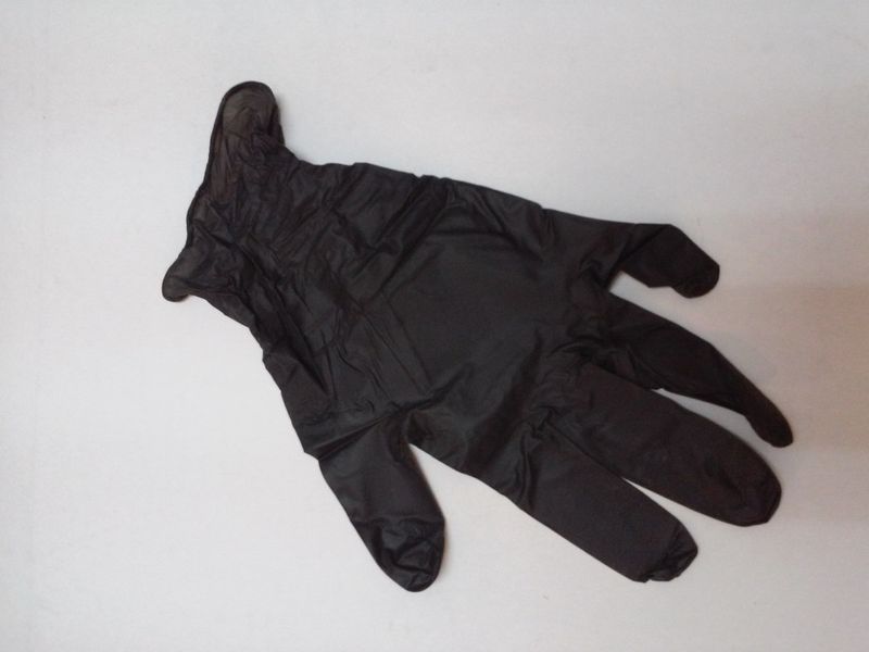 Перчатки нитриловые черные, нестерильные, неопудренные / размер L / SAFETOUCH Advanced