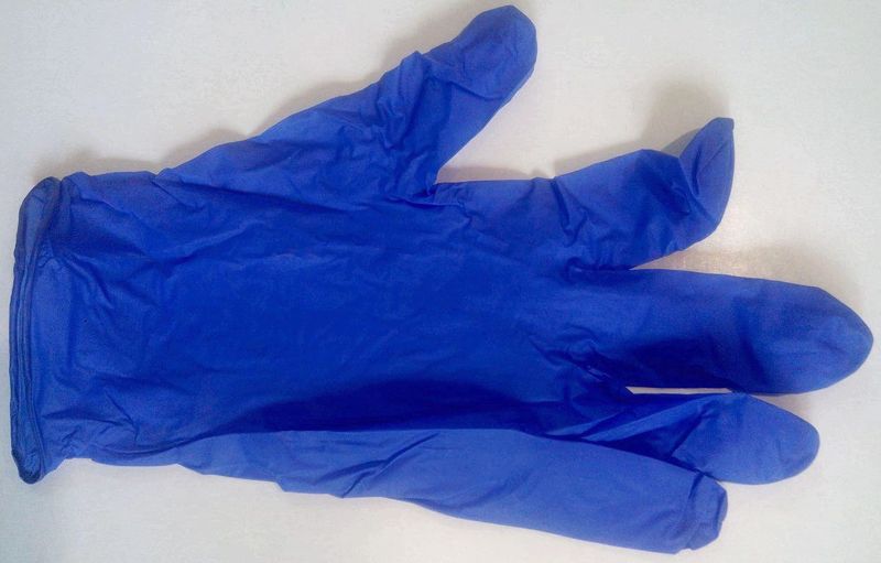 Перчатки нитриловые смотровые нестерильные неопудренные кобальтовые, размер M/ CARE 365