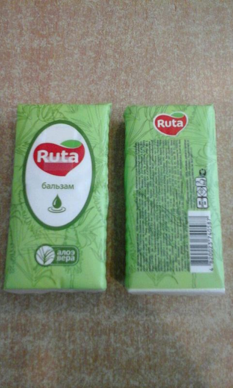 Платочки белые 3 -х слойные (20*19) с ароматом алое №10 / "Ruta"